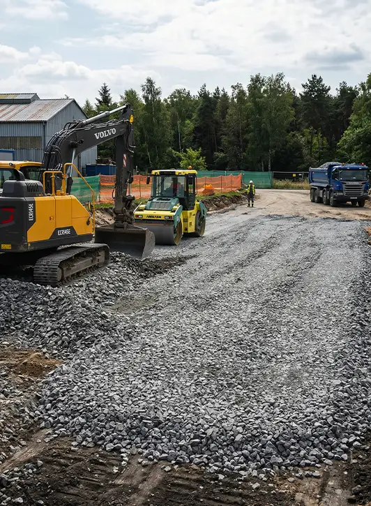 Tłuczeń, utwardzanie terenu